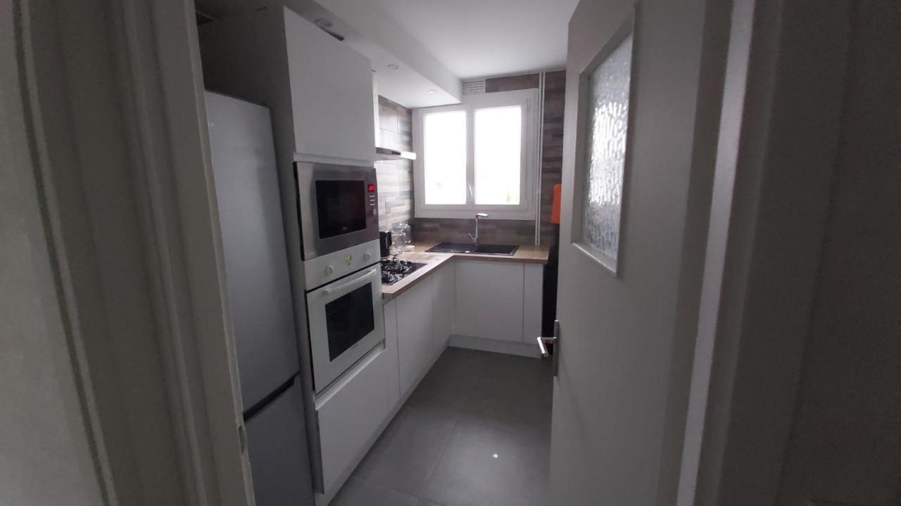 F3 Appartement 2 Chambre Un Salon Avec Wifi Saint-Jean-de-la-Ruelle Eksteriør bilde